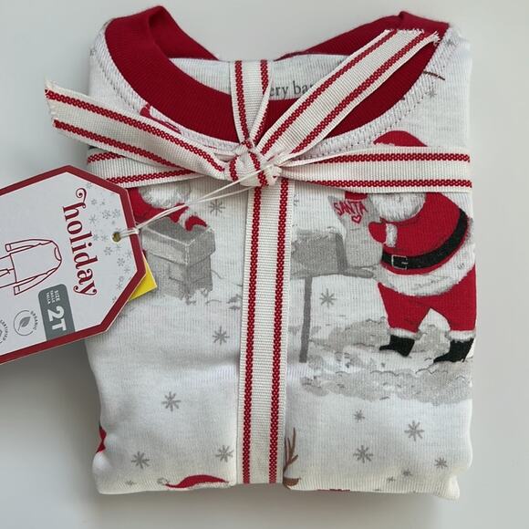 Pottery Barn Kids Other - POTTERY BARN KIDS holiday heritage Santa organic pajama set 2T